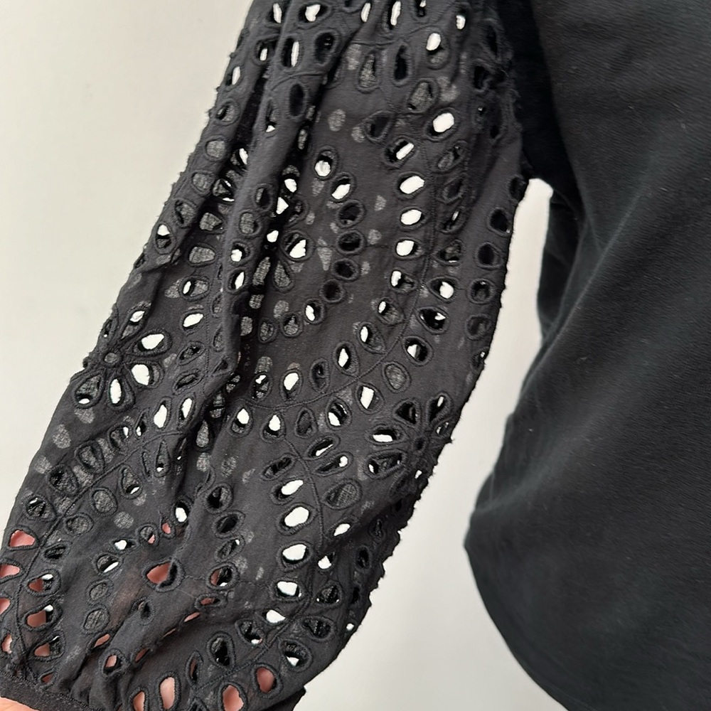 A New Day Eyelet Blouse Size Small Business Office Classy Top Cut out 3/4 Sleeve - Picture 2 of 7